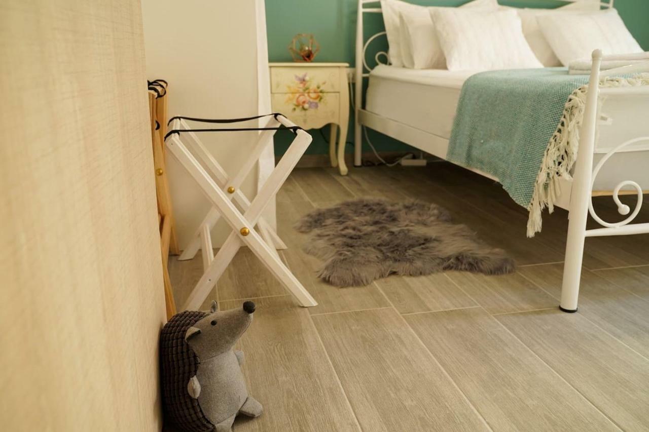 Athens Central Apartment 2 Mins To Metro المظهر الخارجي الصورة